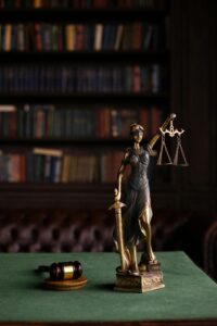 Read more about the article Διοίκηση: Μεταξύ Κανόνα και Πολίτη